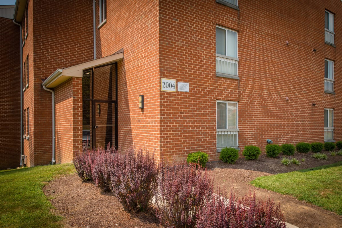 Photos and Video of Wakefield Terrace in Waldorf, MD